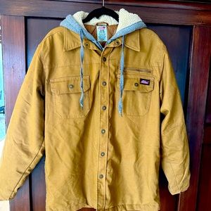 LIKE NEW Dickies jacket fully fleece lined and a hoodie